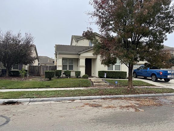 2nd image of 994 Dry Creek Pl