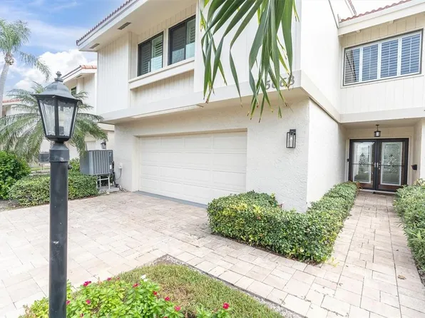5668 ESCONDIDA BOULEVARD S, ST PETERSBURG, FL 33715