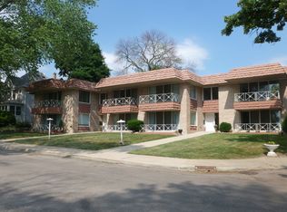 682 S Indiana Ave, Kankakee, IL 60901