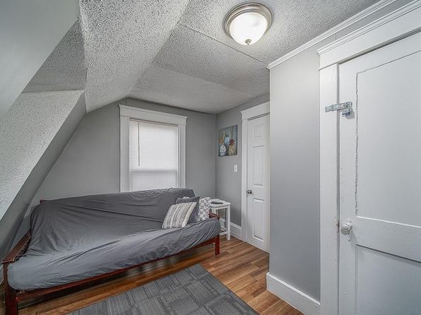 warwick-rhode-island-65962312 picture