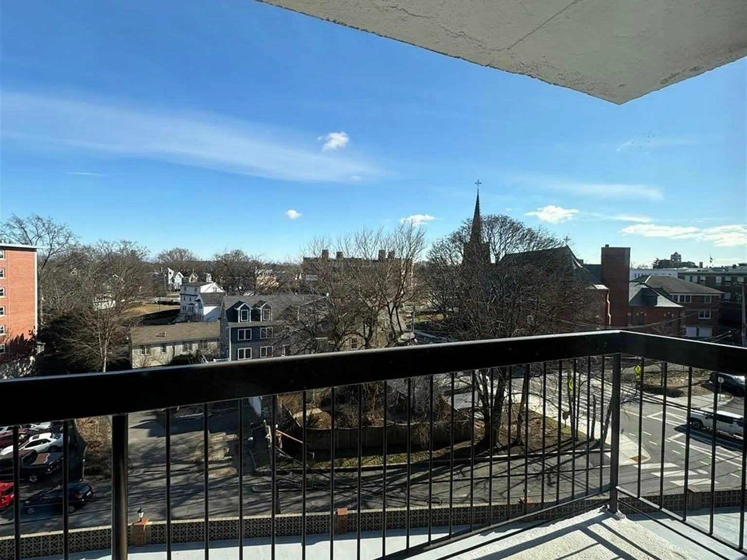 1 bed, 734 sqft, $2,450 — Photo 1