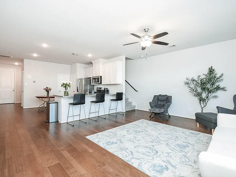 27950 Western Creek Ct — Photo 10
