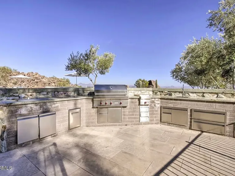 6010 E Cholla Ln — Photo 22
