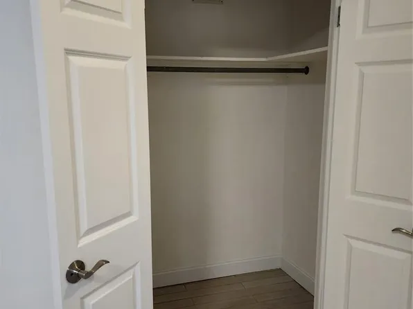 30-47 Hobart Street image 7 of 12