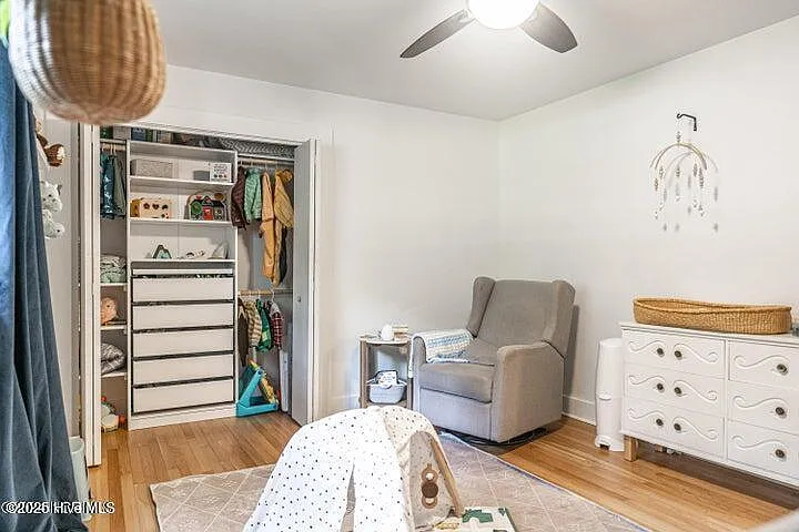 420 E Indiana Ave — Photo 14