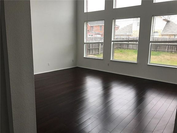 5th image of 3506 Catalpa Dr