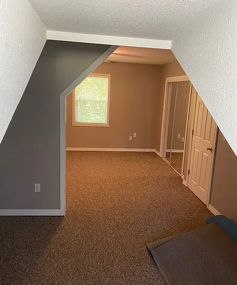 95 Southwood Dr — Photo 10