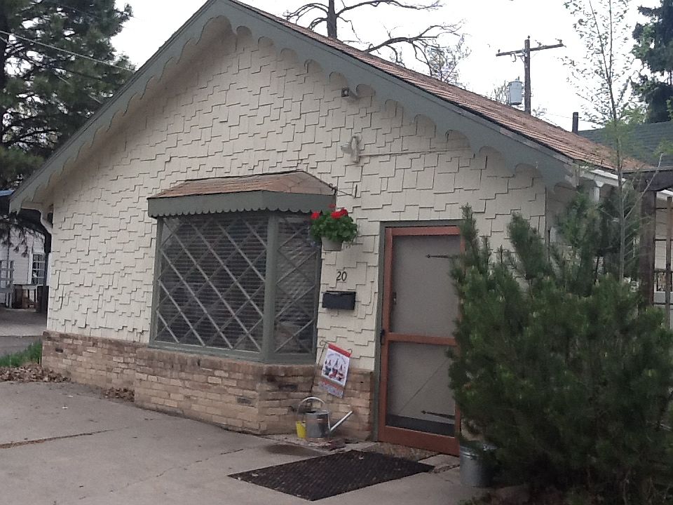 2nd image of 20 S Nevada Ave