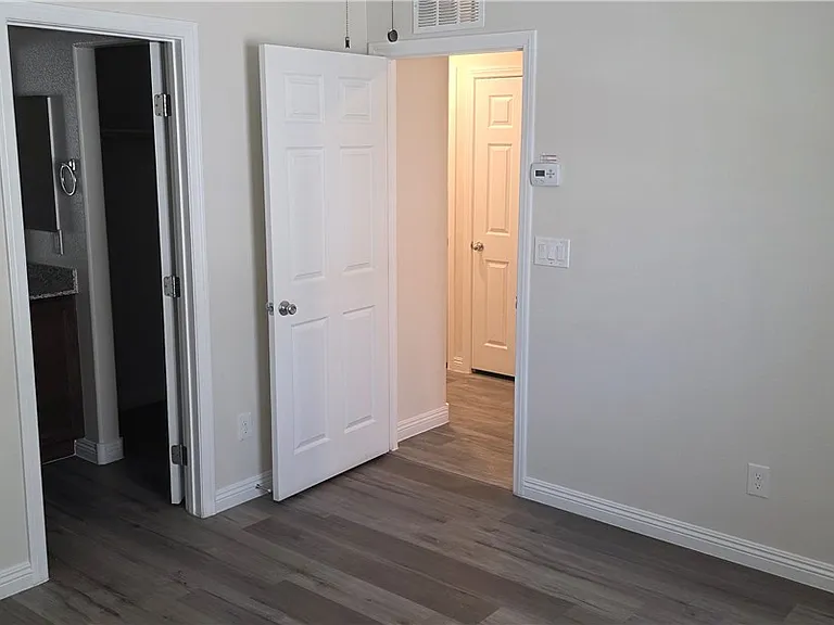 4534 Dover Straight St — Photo 25