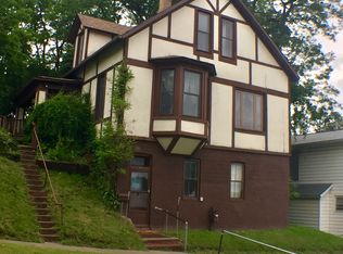 58 Lake St, Manistee, MI 49660