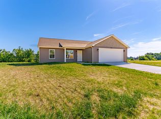 4424 Gray Birch Ct, Evansville, IN 47725