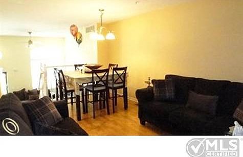 Dining Room.JPG