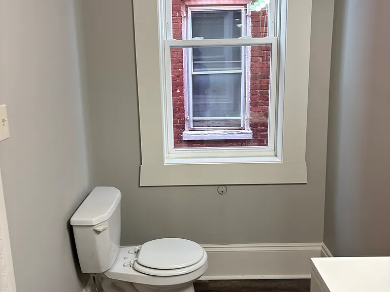 128 Pearl St #2 — Photo 8