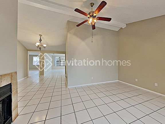 4th image of 10211 Bonnie Bay Ct