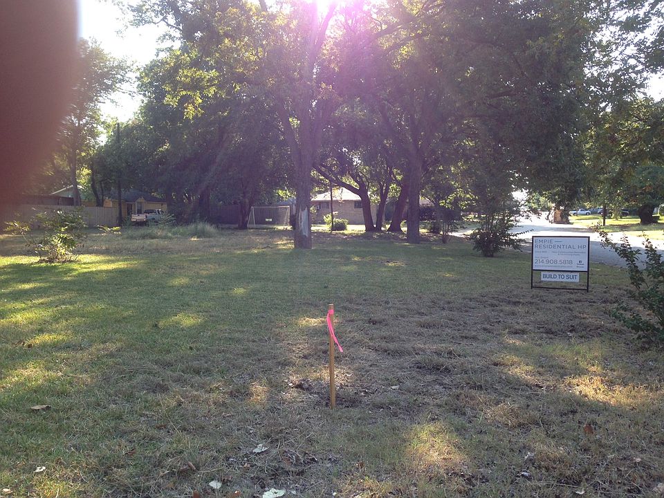 2nd image of 3811 Periwinkle Dr