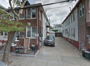 911 56th St, Brooklyn, NY 11219