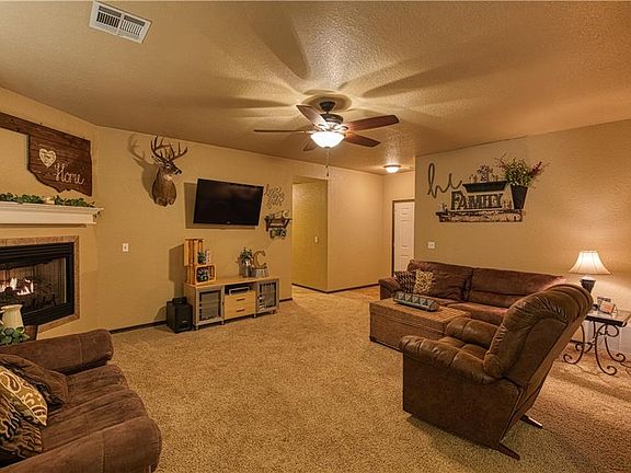 5th image of 115 Oakridge Dr