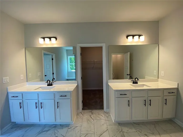 5037 Silver Fox Trl — Photo 20