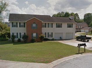 5854 N Castlegate Dr APT B, Atlanta, GA 30349