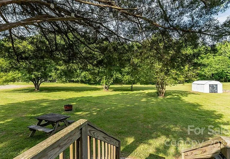 7605 Summerfield Rd — Photo 28