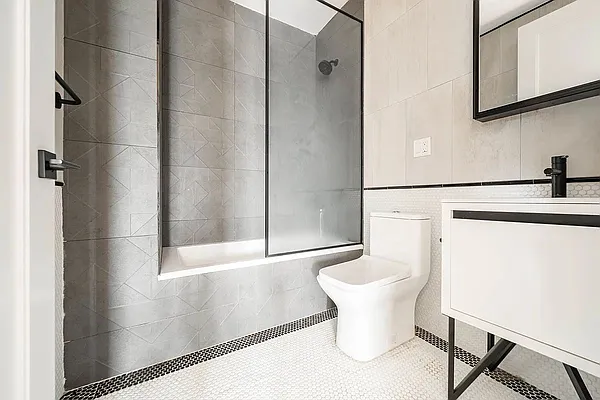 Rented by Rennit Inc. | media 16