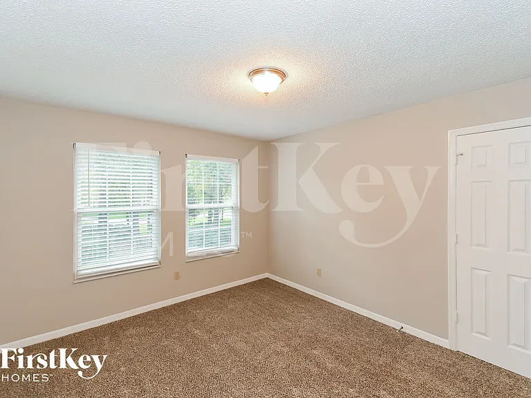 2790 Ravines Rd — Photo 12