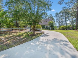 930 Holly Point Rd, Southport, NC 28461