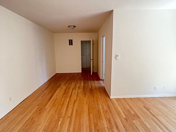 3rd image of 1016 S Holt Ave APT 3
