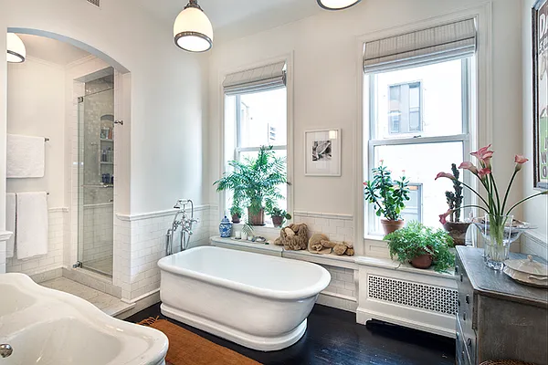 Sold by Brown Harris Stevens | media 26