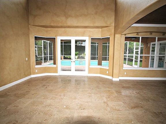 3rd image of 9635 Camberley Cir