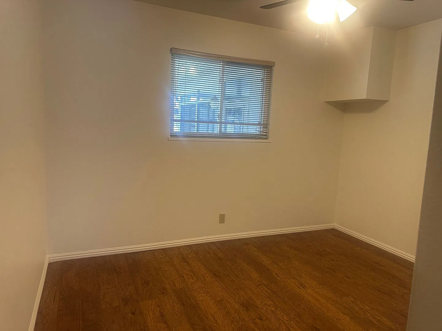 3 Bedroom 1 Bath Home in Fairmont area in Vacaville — Photo 4