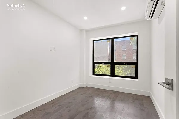 Rented by Sotheby's International Realty | media 12