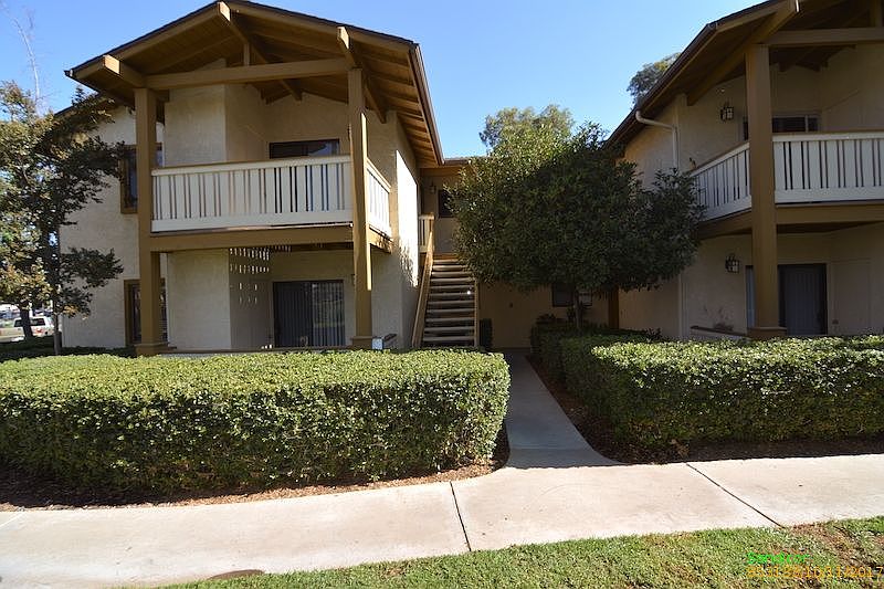 2nd image of 1423 Graves Ave Unit 113