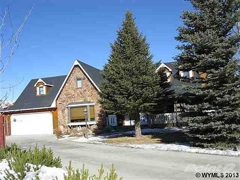 1st image of 195 Pecan Dr