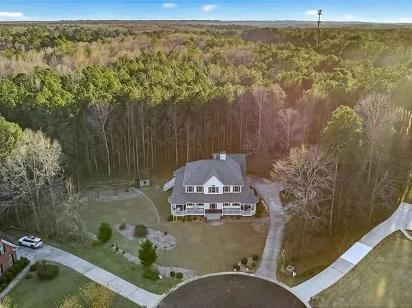 155 Canal Pl, Fayetteville, GA 30215