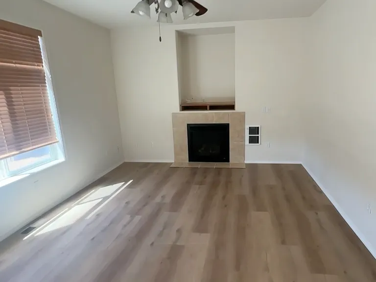 540 Glenmoor Dr #1 — Photo 3