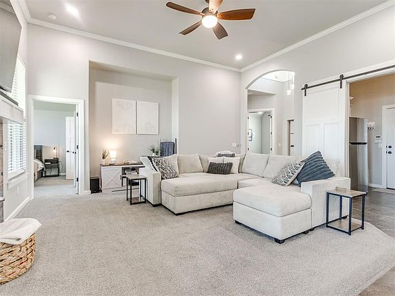 4th image of 9332 SW 44th Ter