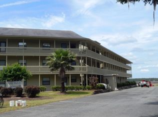 127 Azalea Rd APT A201, Midway, GA 31320