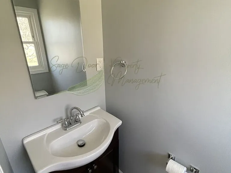 805 SW Lea Dr — Photo 8