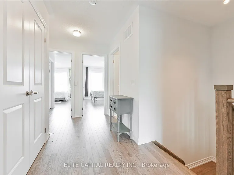 65 Seedling Cres — Photo 18