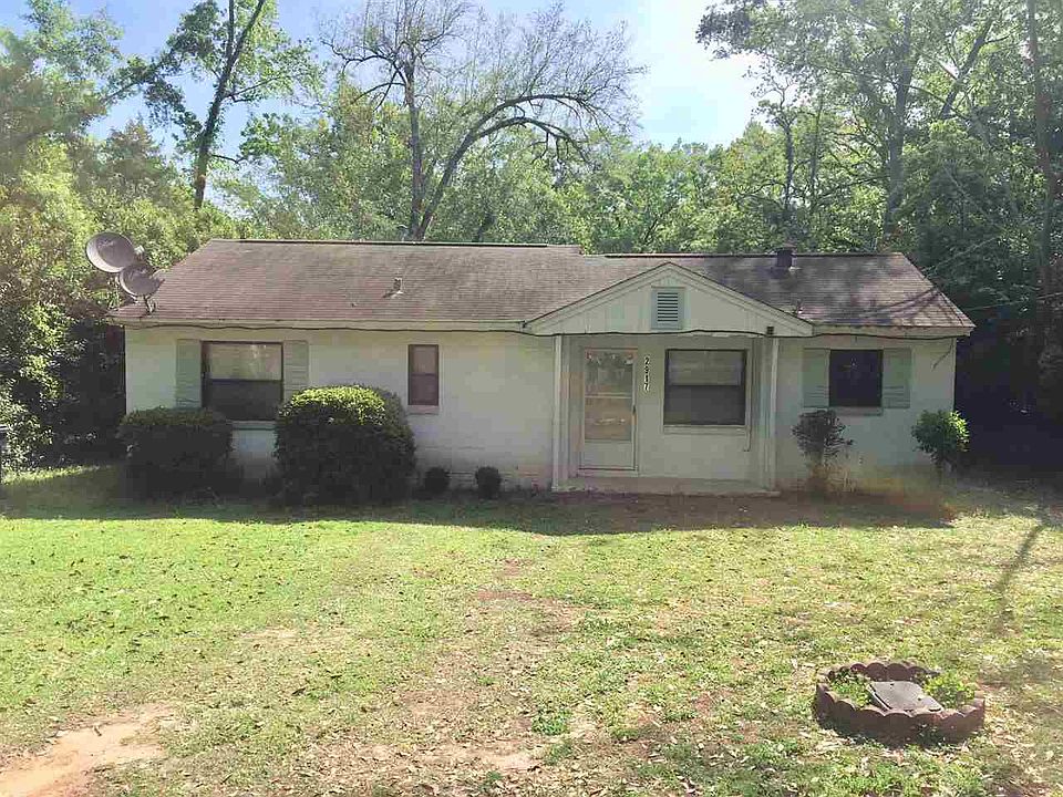1st image of 2917 Fairview Dr