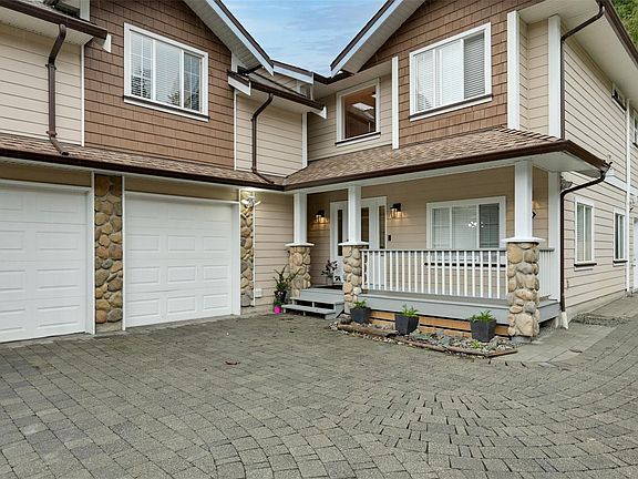 3rd image of 641 Brookside Rd