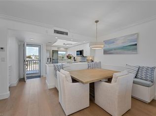 57 High Point CIR W #403, NAPLES, FL 34103