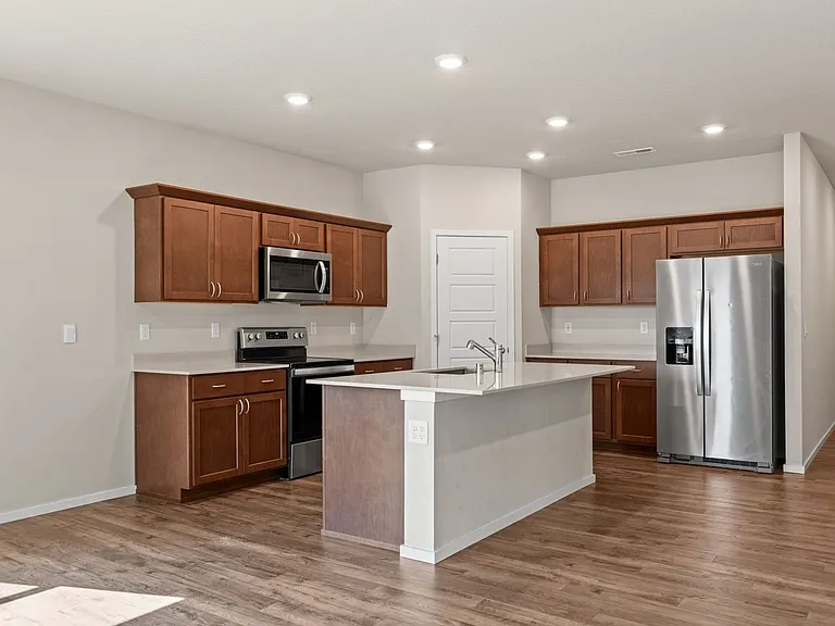 5507 W Georgetown Ln — Photo 2