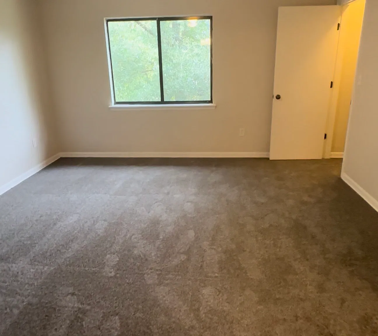 3 bed, 1548 sqft, $1,750 — Photo 2