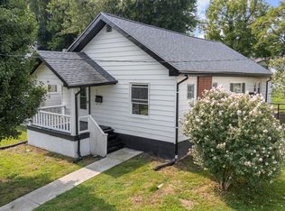 606 College St, Winchester, KY 40391