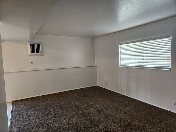 3rd image of 3538 W Parkway Blvd APT 1