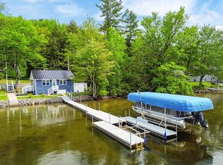 372 Memorial Dr, Winthrop, ME 04364