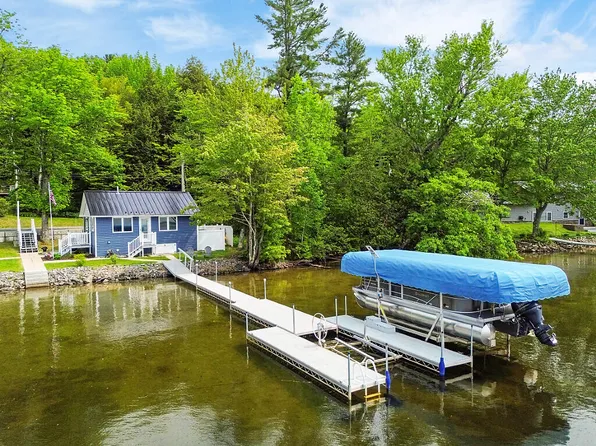 372 Memorial Drive, Winthrop, ME 04364