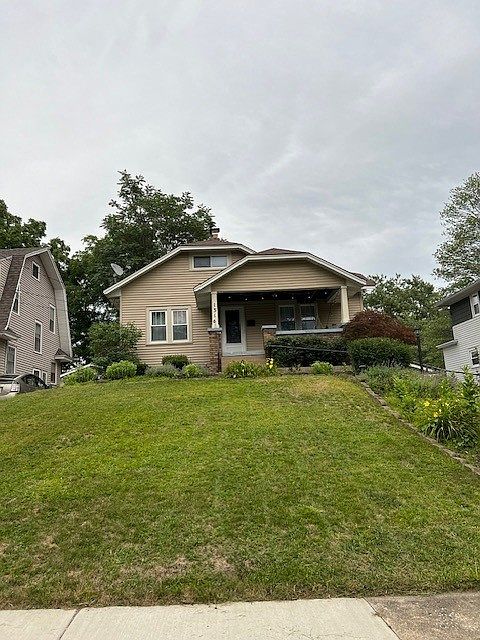 1st image of 1316 Benjamin Ave SE